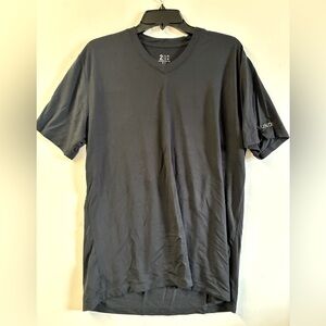 Men’s M T-shirt 2UNDR